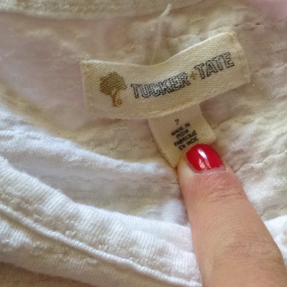 Textured white Tucker&Tate ruffled peplum bottom. - Picture 4 of 7